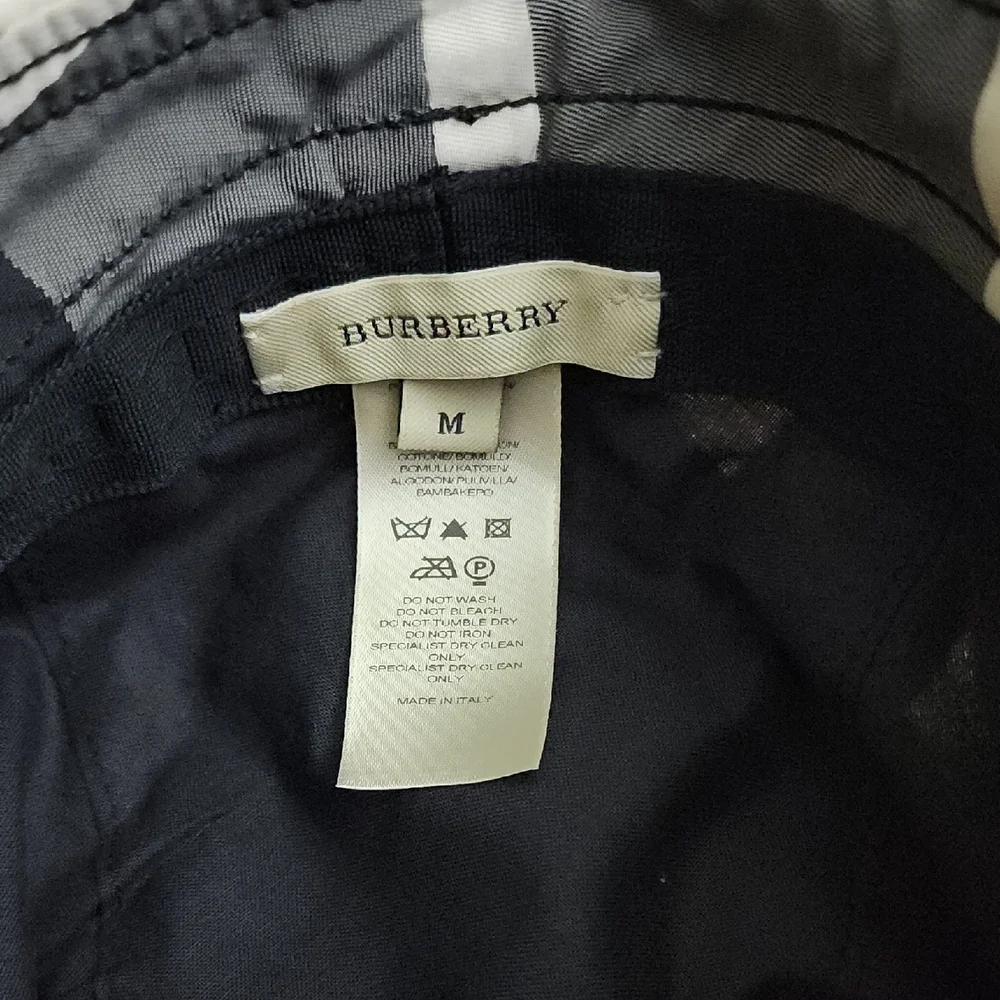 Burberry London plaid check nylon patent buckle accent hat M - Picture 4 of 7